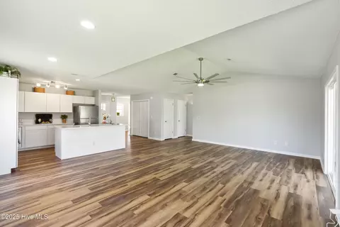 105 Bay Tree Cir, Hampstead, NC 28443 photo 18
