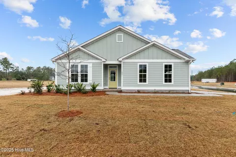 1009 Aston Way, New Bern, NC 28562
