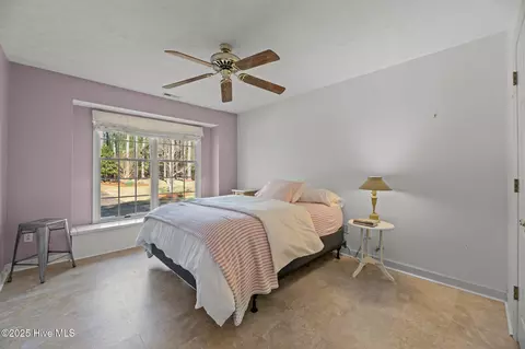 38 Shore Dr E, Oriental, NC 28571 photo 18