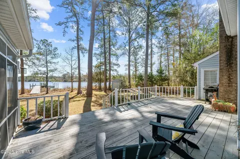 38 Shore Dr E, Oriental, NC 28571 photo 35