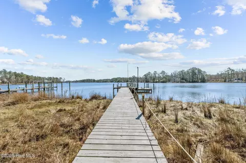 38 Shore Dr E, Oriental, NC 28571 photo 40
