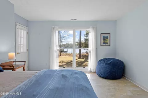38 Shore Dr E, Oriental, NC 28571 photo 20