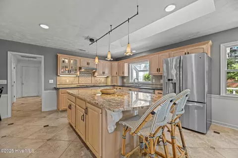 38 Shore Dr E, Oriental, NC 28571 photo 13