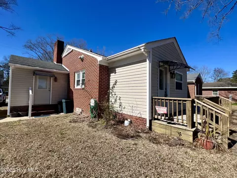 Exterior - 410 E Main St, Aulander, NC 27805 photo 1 of 3
