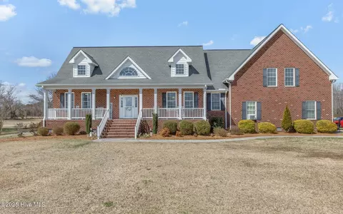 129 Spence Ln, South Mills, NC 27976