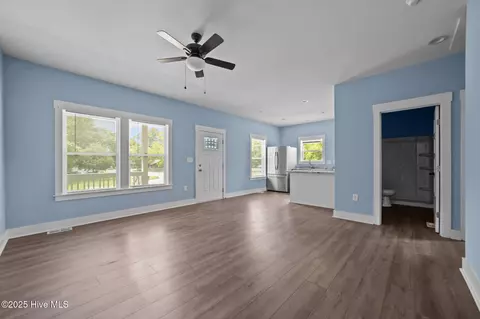 105 Bryan Pl, Washington, NC 27889 photo 7