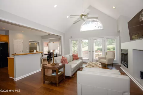 Living - 221 Juniper Creek Blvd, Pinehurst, NC 28374 photo 1 of 2
