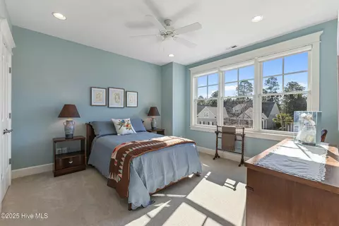 Bedroom - 6065 Shore Park Dr, Leland, NC 28451 photo 4 of 9