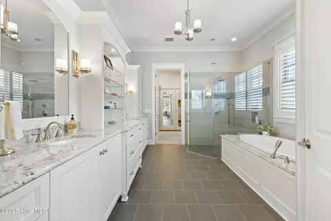 Bath - 6065 Shore Park Dr, Leland, NC 28451 photo 2 of 9