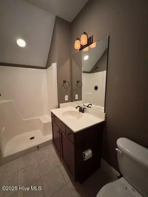 Bath - 1500 Crows Landing Cir, Wilmington, NC 28403 photo 4 of 5