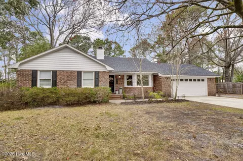 5317 Goldenrod Dr, Wilmington, NC 28405