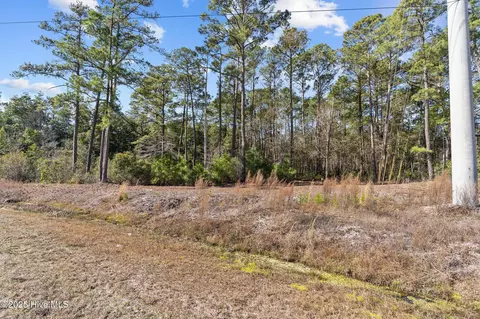 662 Bricklanding Rd SW, Shallotte, NC 28470