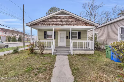 222 S 13th St, Wilmington, NC 28401