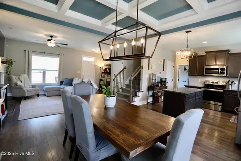 1025 Hydrangea Dr, Aberdeen, NC 28315 photo 10
