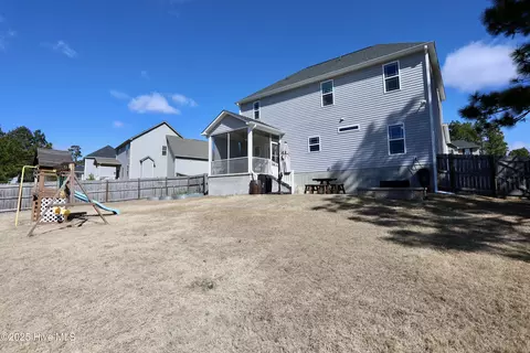 1025 Hydrangea Dr, Aberdeen, NC 28315 photo 34