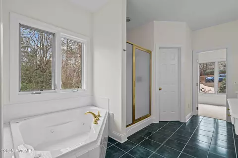 Bath - 865 Diamondhead Dr S, Pinehurst, NC 28374 photo 1 of 3