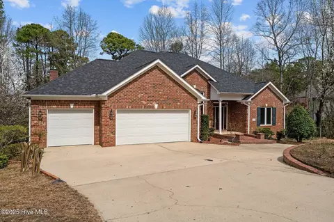 Exterior - 865 Diamondhead Dr S, Pinehurst, NC 28374 photo 5 of 5
