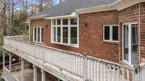 Exterior - 865 Diamondhead Dr S, Pinehurst, NC 28374 photo 4 of 5
