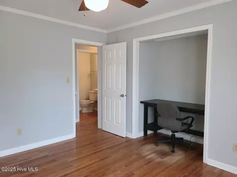 Bedroom - 200 Oakmont Dr, Hampstead, NC 28443 photo 4 of 14