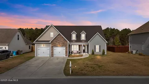 429 Oldtowne St, Jacksonville, NC 28546