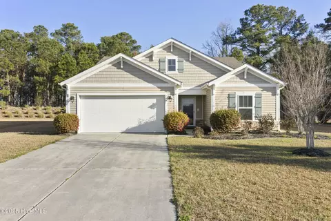 745 Pickering Dr NW, Calabash, NC 28467