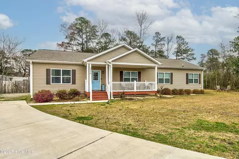 1176 Salem Dr NE, Leland, NC 28451