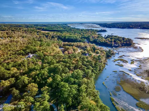 1173 Callis Ln SW, Shallotte, NC 28470