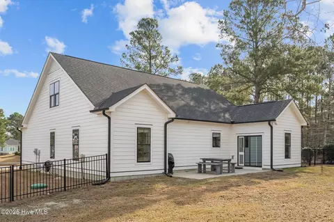 11 Sailview Ct, Hampstead, NC 28443 photo 5
