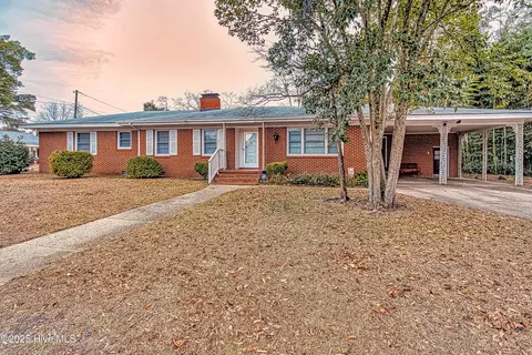 100 S Pineview Ave, Goldsboro, NC 27530