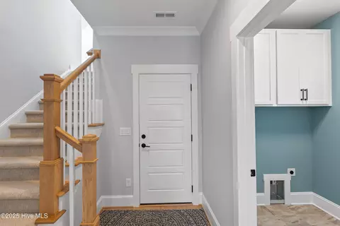 Entry Way - 285 Planters Walk, Hampstead, NC 28443 photo 4 of 4