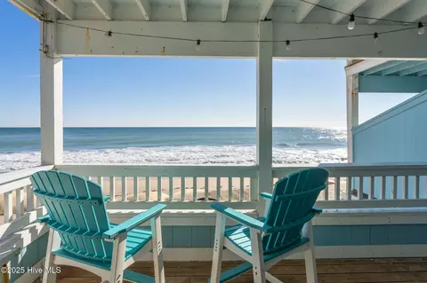 1437 Fort Fisher Blvd S UNIT M1, Kure Beach, NC 28449