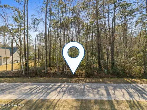 629 Boundary Loop Rd NW, Carolina Shores, NC 28467