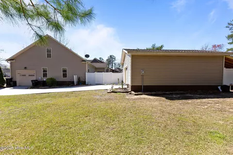 75 Victoria Dr, Chocowinity, NC 27817 photo 8