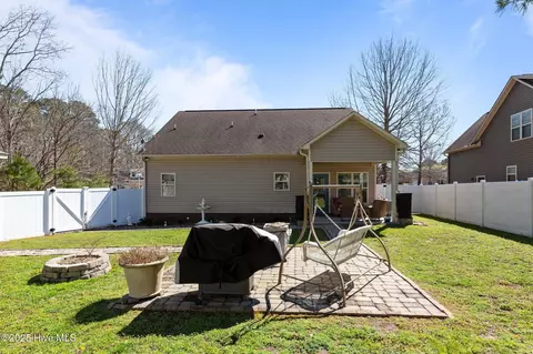 75 Victoria Dr, Chocowinity, NC 27817 photo 10