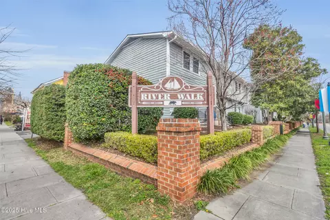 341 River Walk, New Bern, NC 28560