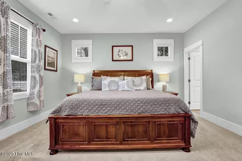 802 Sarah Ln, Hampstead, NC 28443 photo 15