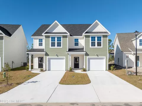 216 Sandpiper Pl, Holly Ridge, NC 28445