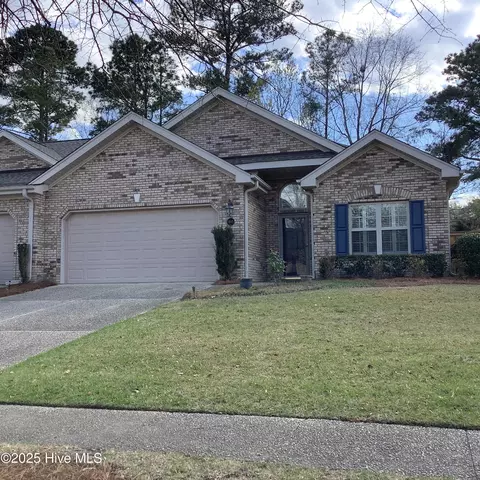 4512 Regent Dr, Wilmington, NC 28412