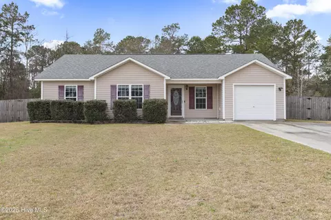 150 Ashbury Park Ln, Richlands, NC 28574