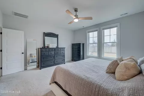 Bedroom - 13 Artisan Dr, Hampstead, NC 28443 photo 4 of 13