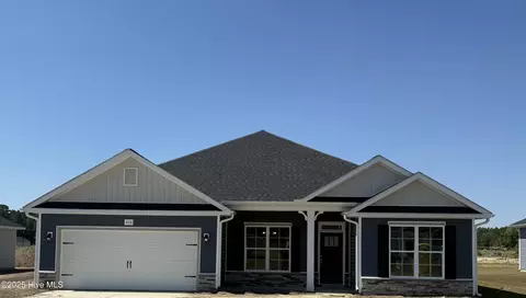 416 Lemonade Ln, Grimesland, NC 27837