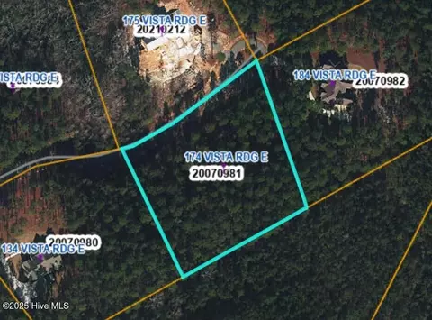 174 Vista Rdg E, Jackson Springs, NC 27281