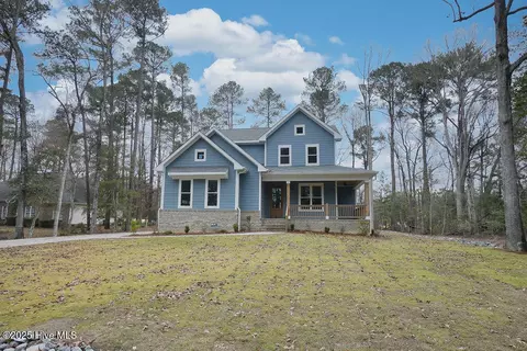 357 Loblolly Dr, Vass, NC 28394 photo 2