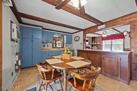 Dining - 194 Bay Shore Dr, Chocowinity, NC 27817 photo 4 of 4