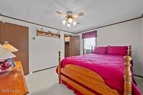 Bedroom - 194 Bay Shore Dr, Chocowinity, NC 27817 photo 1 of 6
