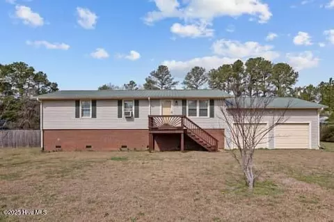 194 Bay Shore Dr, Chocowinity, NC 27817