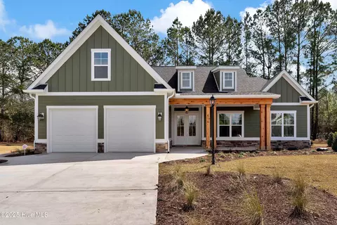 614 Bingham Ct NW, Calabash, NC 28467