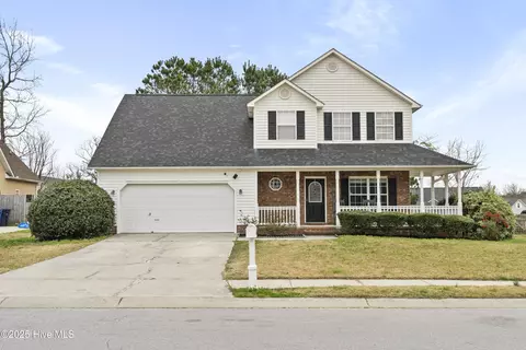 502 Southbridge Dr, Jacksonville, NC 28546