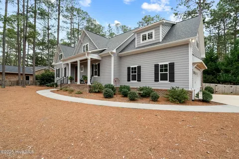 123 Pinyon Cir, Pinehurst, NC 28374 photo 3