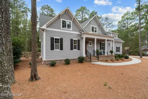 123 Pinyon Cir, Pinehurst, NC 28374 photo 2